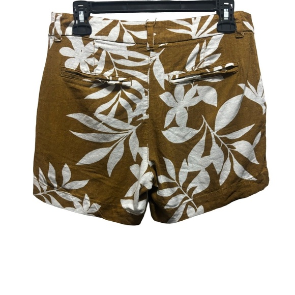 Old Navy Linen Blend Brown Floral Everyday Shorts - Picture 2 of 9